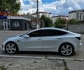 Білий Тесла Модель 3, об'ємом двигуна 0 л та пробігом 150 тис. км за 16500 $, фото 4 на Automoto.ua