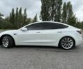 Белый Тесла Модель 3, объемом двигателя 0 л и пробегом 49 тыс. км за 17500 $, фото 3 на Automoto.ua