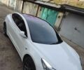 Білий Тесла Модель 3, об'ємом двигуна 0 л та пробігом 160 тис. км за 17000 $, фото 6 на Automoto.ua