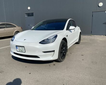 Білий Тесла Модель 3, об'ємом двигуна 0 л та пробігом 160 тис. км за 18600 $, фото 4 на Automoto.ua