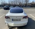 Білий Тесла Модель 3, об'ємом двигуна 0 л та пробігом 160 тис. км за 18600 $, фото 2 на Automoto.ua