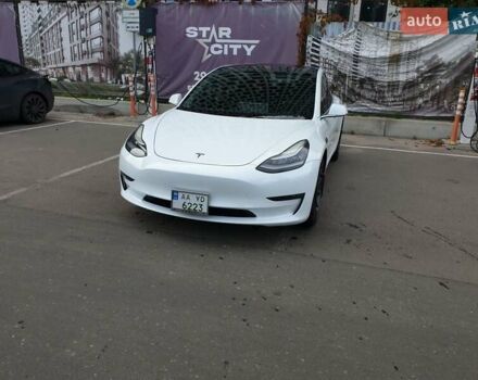 Білий Тесла Модель 3, об'ємом двигуна 0 л та пробігом 99 тис. км за 17900 $, фото 9 на Automoto.ua