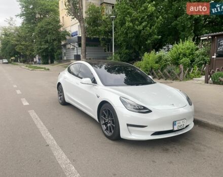 Білий Тесла Модель 3, об'ємом двигуна 0 л та пробігом 89 тис. км за 18000 $, фото 4 на Automoto.ua