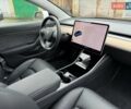 Білий Тесла Модель 3, об'ємом двигуна 0 л та пробігом 93 тис. км за 15800 $, фото 10 на Automoto.ua