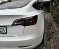 Белый Тесла Модель 3, объемом двигателя 0 л и пробегом 123 тыс. км за 16499 $, фото 7 на Automoto.ua