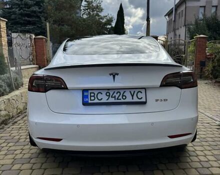 Білий Тесла Модель 3, об'ємом двигуна 0 л та пробігом 86 тис. км за 18600 $, фото 5 на Automoto.ua
