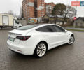 Білий Тесла Модель 3, об'ємом двигуна 0 л та пробігом 94 тис. км за 16300 $, фото 3 на Automoto.ua