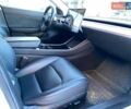 Білий Тесла Модель 3, об'ємом двигуна 0 л та пробігом 99 тис. км за 18200 $, фото 20 на Automoto.ua