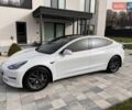 Белый Тесла Модель 3, объемом двигателя 0 л и пробегом 132 тыс. км за 20100 $, фото 4 на Automoto.ua