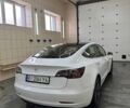 Белый Тесла Модель 3, объемом двигателя 0 л и пробегом 154 тыс. км за 15000 $, фото 2 на Automoto.ua