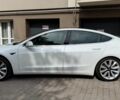 Белый Тесла Модель 3, объемом двигателя 0 л и пробегом 90 тыс. км за 15950 $, фото 12 на Automoto.ua