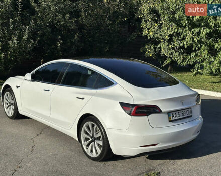 Білий Тесла Модель 3, об'ємом двигуна 0 л та пробігом 94 тис. км за 16800 $, фото 9 на Automoto.ua
