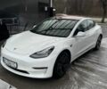 Білий Тесла Модель 3, об'ємом двигуна 0 л та пробігом 130 тис. км за 16000 $, фото 1 на Automoto.ua