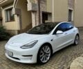 Білий Тесла Модель 3, об'ємом двигуна 0 л та пробігом 86 тис. км за 18600 $, фото 2 на Automoto.ua