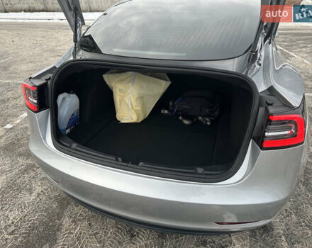 Белый Тесла Модель 3, объемом двигателя 0 л и пробегом 108 тыс. км за 17500 $, фото 17 на Automoto.ua