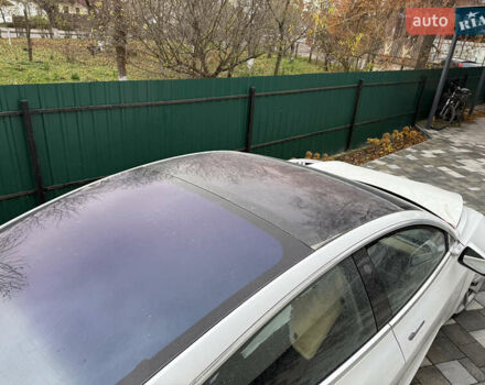 Білий Тесла Модель 3, об'ємом двигуна 0 л та пробігом 245 тис. км за 9999 $, фото 8 на Automoto.ua