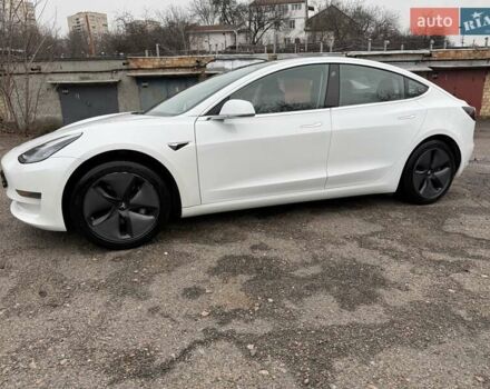 Білий Тесла Модель 3, об'ємом двигуна 0 л та пробігом 93 тис. км за 15800 $, фото 22 на Automoto.ua