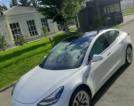 Белый Тесла Модель 3, объемом двигателя 0 л и пробегом 40 тыс. км за 21500 $, фото 11 на Automoto.ua