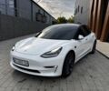 Білий Тесла Модель 3, об'ємом двигуна 0 л та пробігом 130 тис. км за 15300 $, фото 4 на Automoto.ua