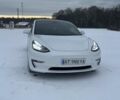 Білий Тесла Модель 3, об'ємом двигуна 0 л та пробігом 108 тис. км за 23000 $, фото 1 на Automoto.ua