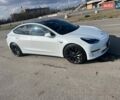 Білий Тесла Модель 3, об'ємом двигуна 0 л та пробігом 120 тис. км за 17000 $, фото 2 на Automoto.ua