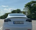 Белый Тесла Модель 3, объемом двигателя 0 л и пробегом 100 тыс. км за 18000 $, фото 3 на Automoto.ua