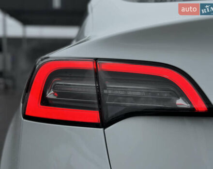 Білий Тесла Модель 3, об'ємом двигуна 0 л та пробігом 118 тис. км за 14999 $, фото 30 на Automoto.ua