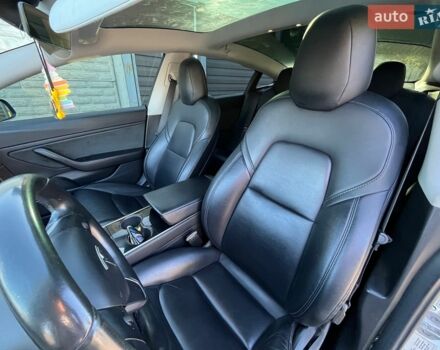 Белый Тесла Модель 3, объемом двигателя 0 л и пробегом 186 тыс. км за 14999 $, фото 2 на Automoto.ua
