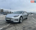 Белый Тесла Модель 3, объемом двигателя 0 л и пробегом 108 тыс. км за 17500 $, фото 1 на Automoto.ua