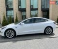 Білий Тесла Модель 3, об'ємом двигуна 0 л та пробігом 114 тис. км за 19999 $, фото 2 на Automoto.ua