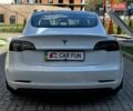 Белый Тесла Модель 3, объемом двигателя 0 л и пробегом 99 тыс. км за 16900 $, фото 3 на Automoto.ua