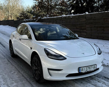 Белый Тесла Модель 3, объемом двигателя 0 л и пробегом 185 тыс. км за 12500 $, фото 2 на Automoto.ua