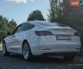 Белый Тесла Модель 3, объемом двигателя 0 л и пробегом 145 тыс. км за 16600 $, фото 11 на Automoto.ua