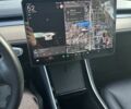 Білий Тесла Модель 3, об'ємом двигуна 0 л та пробігом 98 тис. км за 16900 $, фото 4 на Automoto.ua