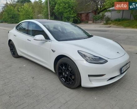 Белый Тесла Модель 3, объемом двигателя 0 л и пробегом 84 тыс. км за 17800 $, фото 1 на Automoto.ua