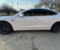 Білий Тесла Модель 3, об'ємом двигуна 0 л та пробігом 136 тис. км за 15950 $, фото 3 на Automoto.ua