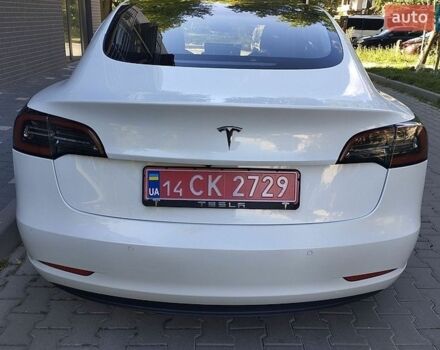 Білий Тесла Модель 3, об'ємом двигуна 0 л та пробігом 140 тис. км за 17000 $, фото 8 на Automoto.ua