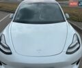 Білий Тесла Модель 3, об'ємом двигуна 0 л та пробігом 131 тис. км за 16400 $, фото 1 на Automoto.ua