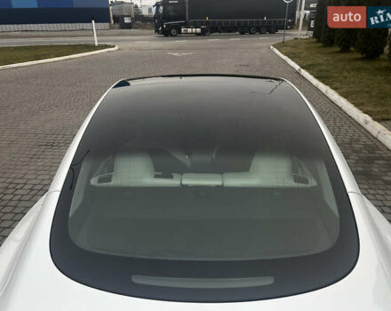 Белый Тесла Модель 3, объемом двигателя 0 л и пробегом 85 тыс. км за 19399 $, фото 21 на Automoto.ua