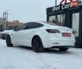 Білий Тесла Модель 3, об'ємом двигуна 0 л та пробігом 140 тис. км за 16000 $, фото 3 на Automoto.ua