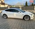 Белый Тесла Модель 3, объемом двигателя 0 л и пробегом 80 тыс. км за 19350 $, фото 1 на Automoto.ua
