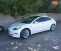 Білий Тесла Модель 3, об'ємом двигуна 0 л та пробігом 151 тис. км за 14500 $, фото 1 на Automoto.ua