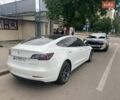Білий Тесла Модель 3, об'ємом двигуна 0 л та пробігом 89 тис. км за 18000 $, фото 3 на Automoto.ua