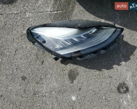 Тесла Модель 3 2018 в Львове на Automoto.ua Белый Тесла Модель 3, объемом двигателя 0 л и пробегом 37 тыс. км за 3000 $, фото 11 на Automoto.ua