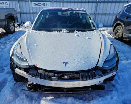 Білий Тесла Модель 3, об'ємом двигуна 0 л та пробігом 65 тис. км за 13500 $, фото 4 на Automoto.ua