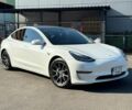 Білий Тесла Модель 3, об'ємом двигуна 0 л та пробігом 134 тис. км за 16900 $, фото 1 на Automoto.ua