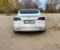 Белый Тесла Модель 3, объемом двигателя 0 л и пробегом 0 тыс. км за 17800 $, фото 4 на Automoto.ua