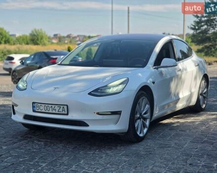 Белый Тесла Модель 3, объемом двигателя 0 л и пробегом 145 тыс. км за 16600 $, фото 19 на Automoto.ua