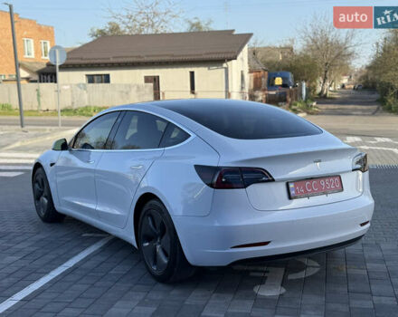 Белый Тесла Модель 3, объемом двигателя 0 л и пробегом 90 тыс. км за 17600 $, фото 6 на Automoto.ua