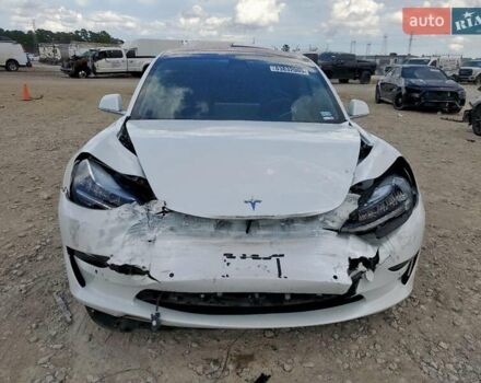 Білий Тесла Модель 3, об'ємом двигуна 0 л та пробігом 105 тис. км за 3000 $, фото 4 на Automoto.ua